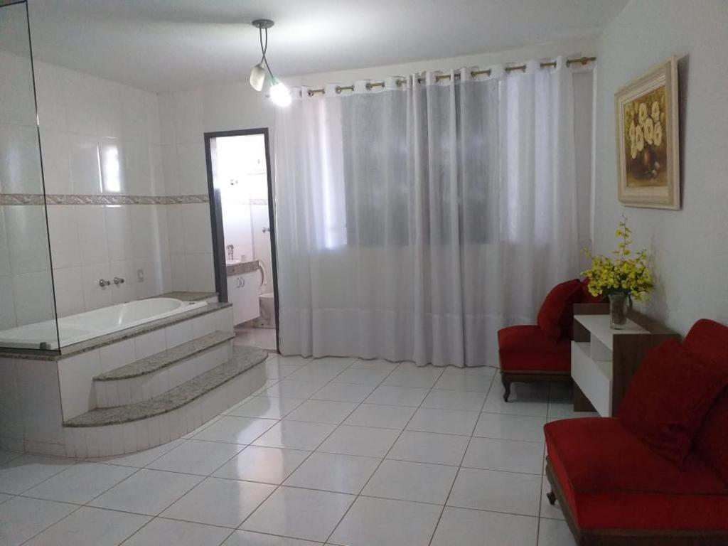 Hotel Silveira Bambui Bagian luar foto